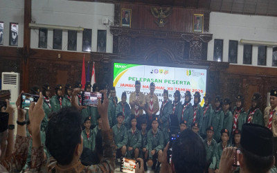 Raih Prestasi di Ajang Nasional: Khusna Nur Khoeriyah, Murid SMP Negeri 2 Tangen Menerima Kehormatan Menjadi Salah Satu Peserta Mewakili Kabupaten Sragen di Jambore Nasional XII 2026